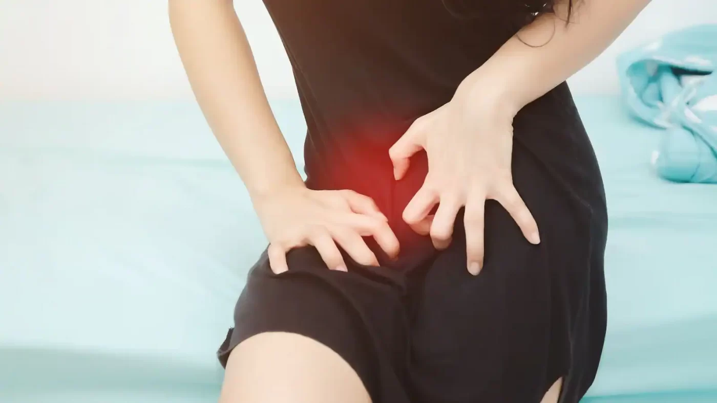 Bị đau Nhói Vùng Kín Do Nhiễm Khuẩn