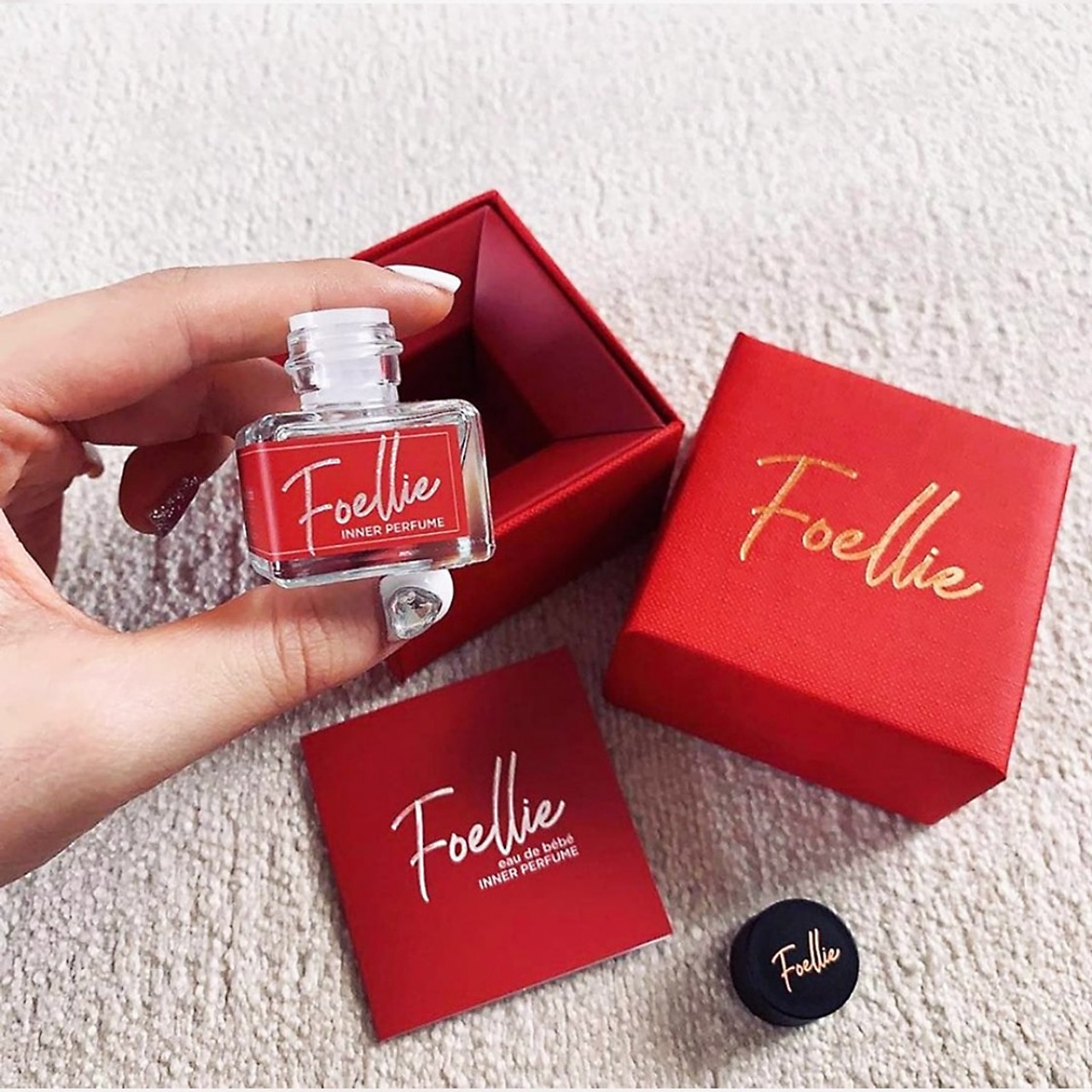 Review Foellie (1)